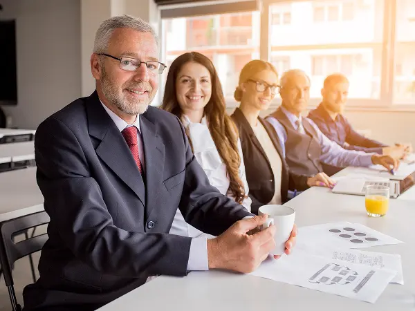 TuDirector-intro-bg-4